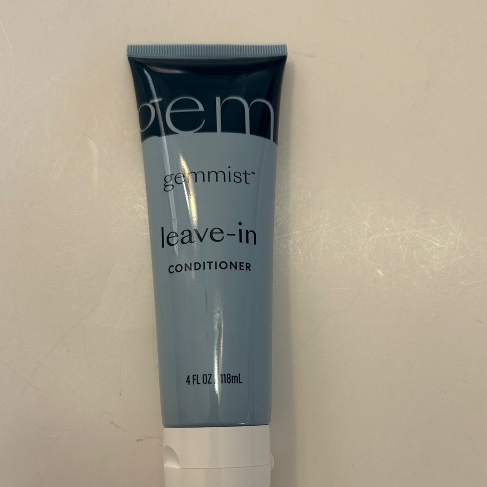 Gemmist Leave-In Conditioner (Sealed)